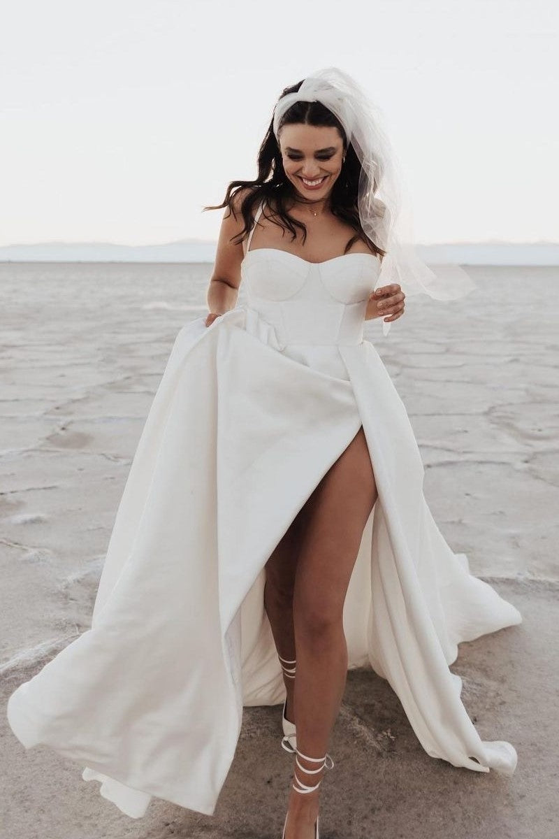 2023-outdoor-wedding-gowns-with-double-straps-3