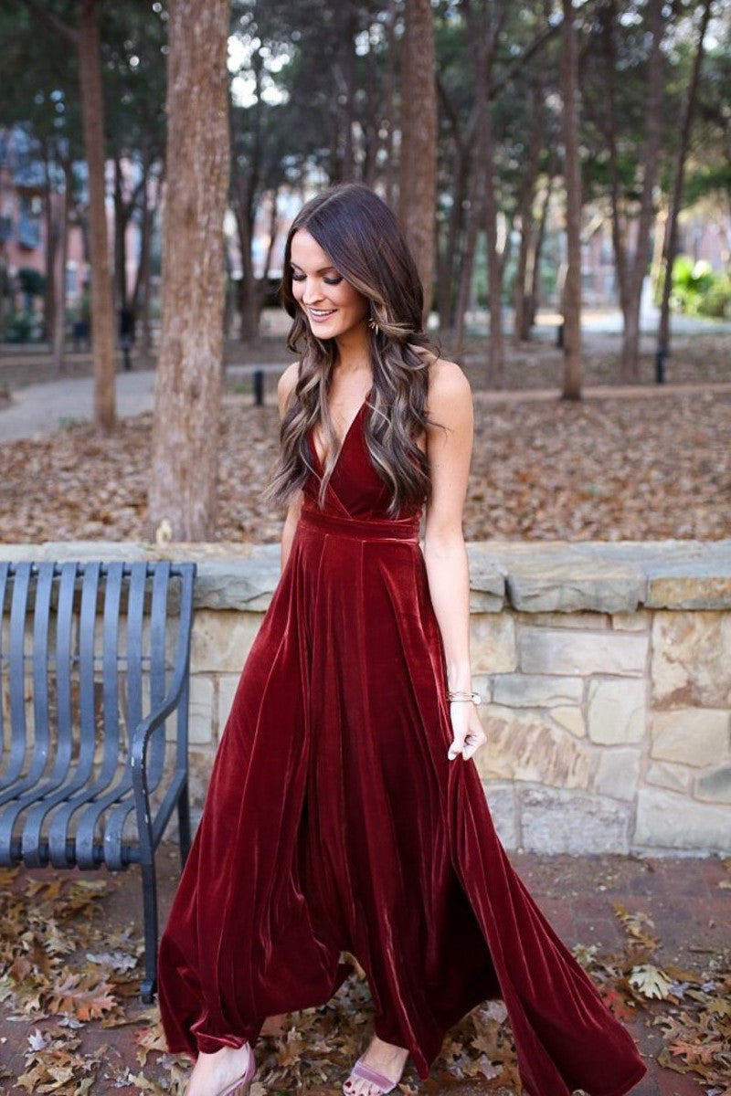 a-line-velvet-halter-burgundy-prom-gowns-2020-2