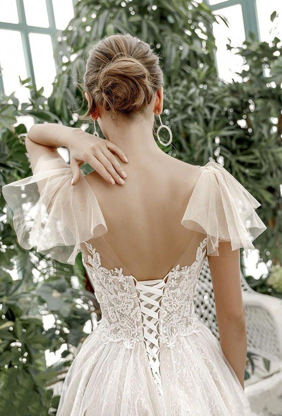 flounced-sleeves-ivory-lace-dress-for-marriage-2020-bridal-gowns-1