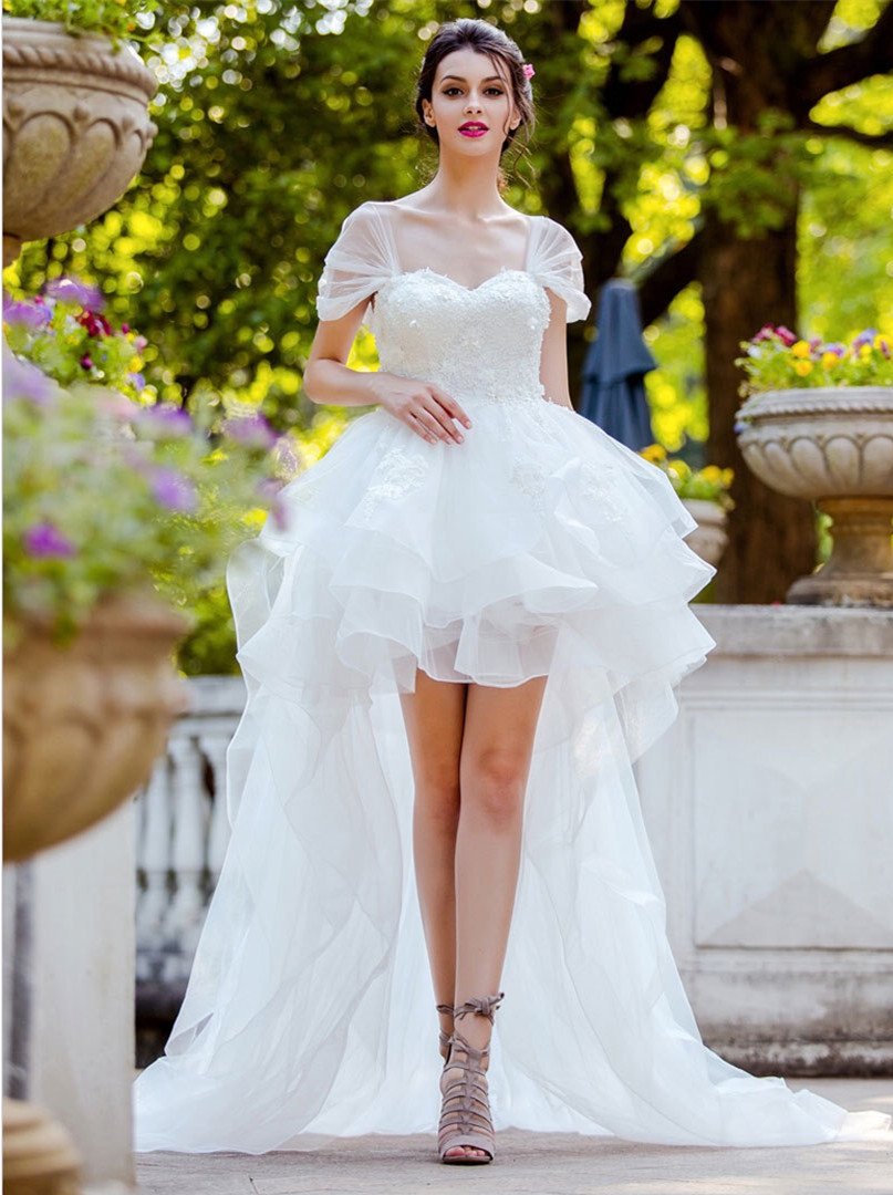 horsehair-trim-hi-lo-wedding-dresses-with-tulle-wrapped-sleeves