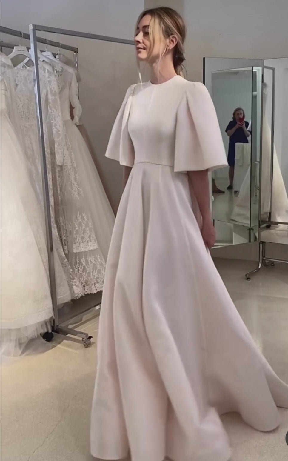 women-modest-wedding-dresses-with-trumpet-sleeves-2