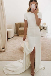 2021-sheath-wedding-dresses-with-sleeves