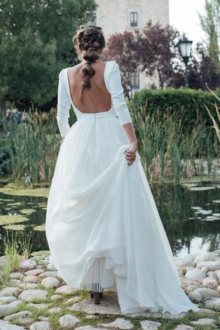 2021-simple-outdoor-bridal-dress-with-3-4-sleeves-1