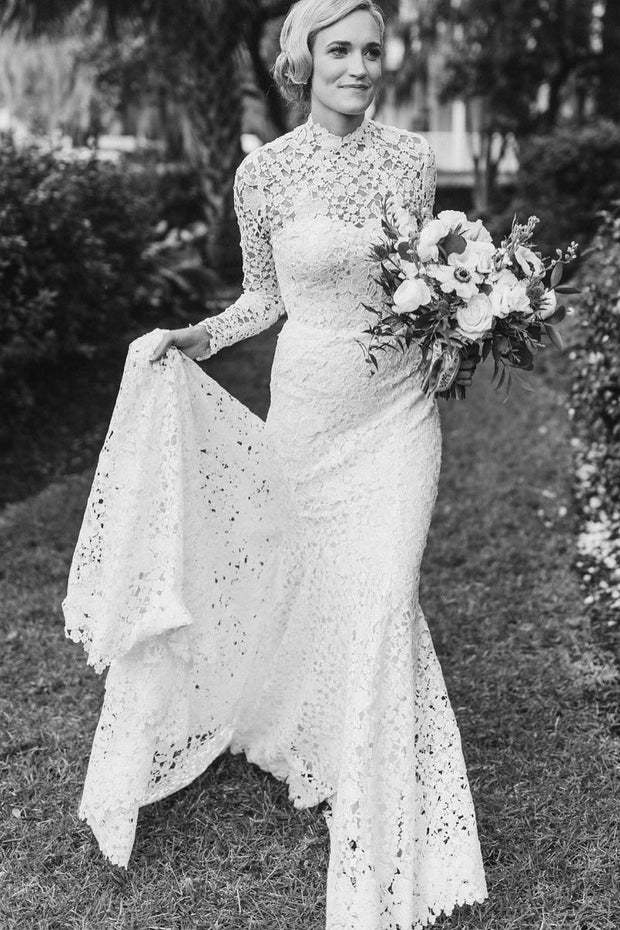 2021-vintage-lace-wedding-gown-long-sleeves-1