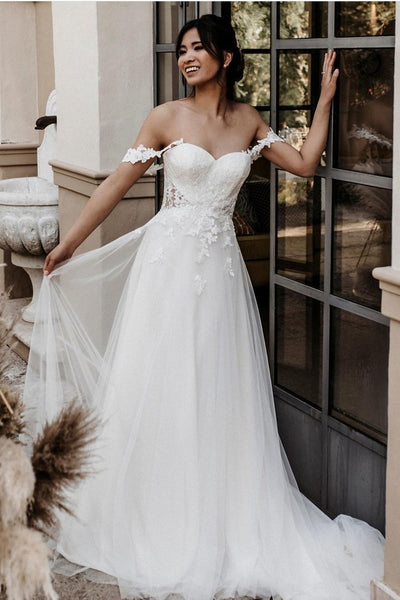 a-line-tulle-bridal-gown-with-removeable-lace-straps