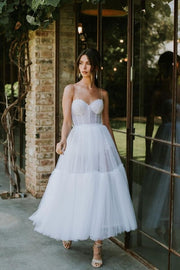a-line-tulle-informal-wedding-dresses-with-thin-straps