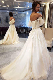 appliques-flutter-sleeves-wedding-gown-with-tulle-skirt-1