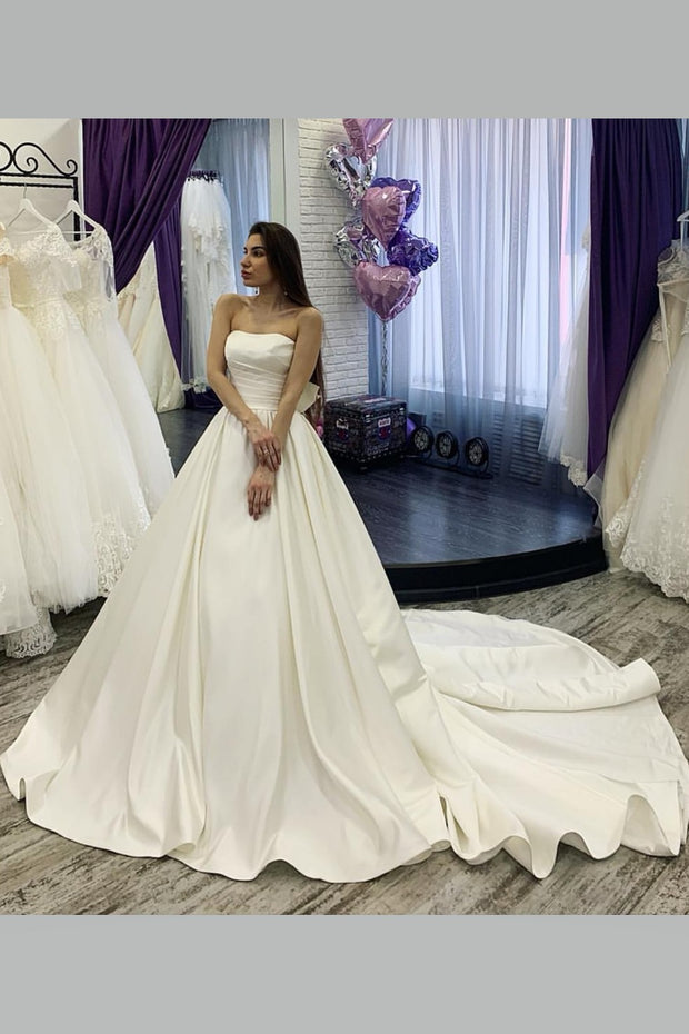 backless-satin-wedding-gown-with-removable-seperates-1