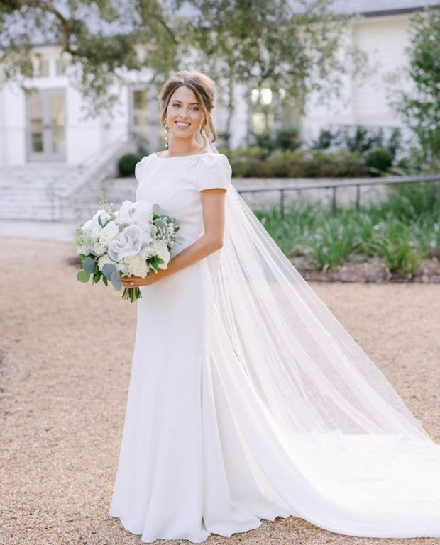 bateau-short-sleeves-bridal-dresses-with-detachable-train-2