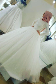 beaded-bodice-muslim-wedding-dress-with-sequin-tulle-skirt