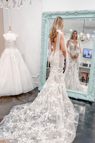 beautiful-lace-mermaid-bride-dresses-with-flowers-details