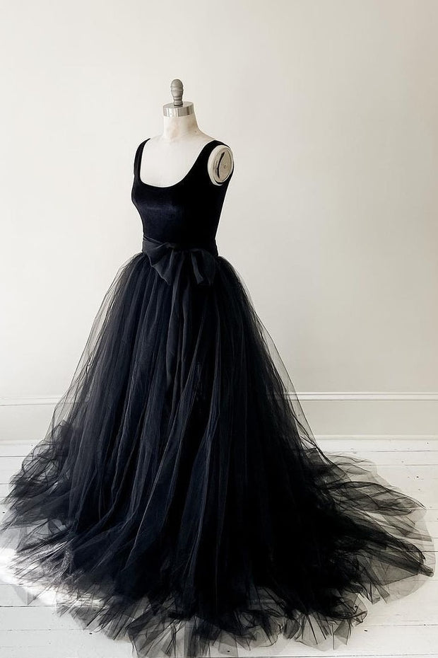 black-tulle-prom-gowns-with-square-neckline
