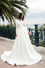 boat-neck-long-sleeved-ivory-spandex-wedding-gown-simple