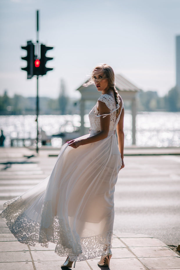 chiffon-boho-wedding-dress-with-lace-top-and-hemline-1