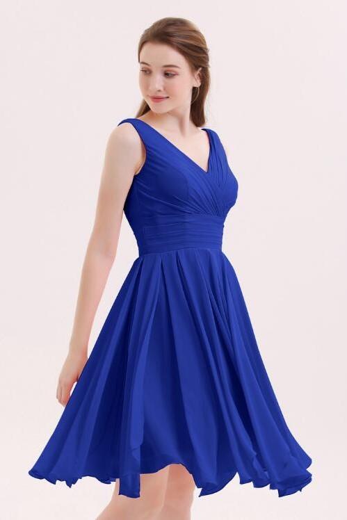 chiffon-royal-blue-bridesmaid-short-dresses-with-v-neckline