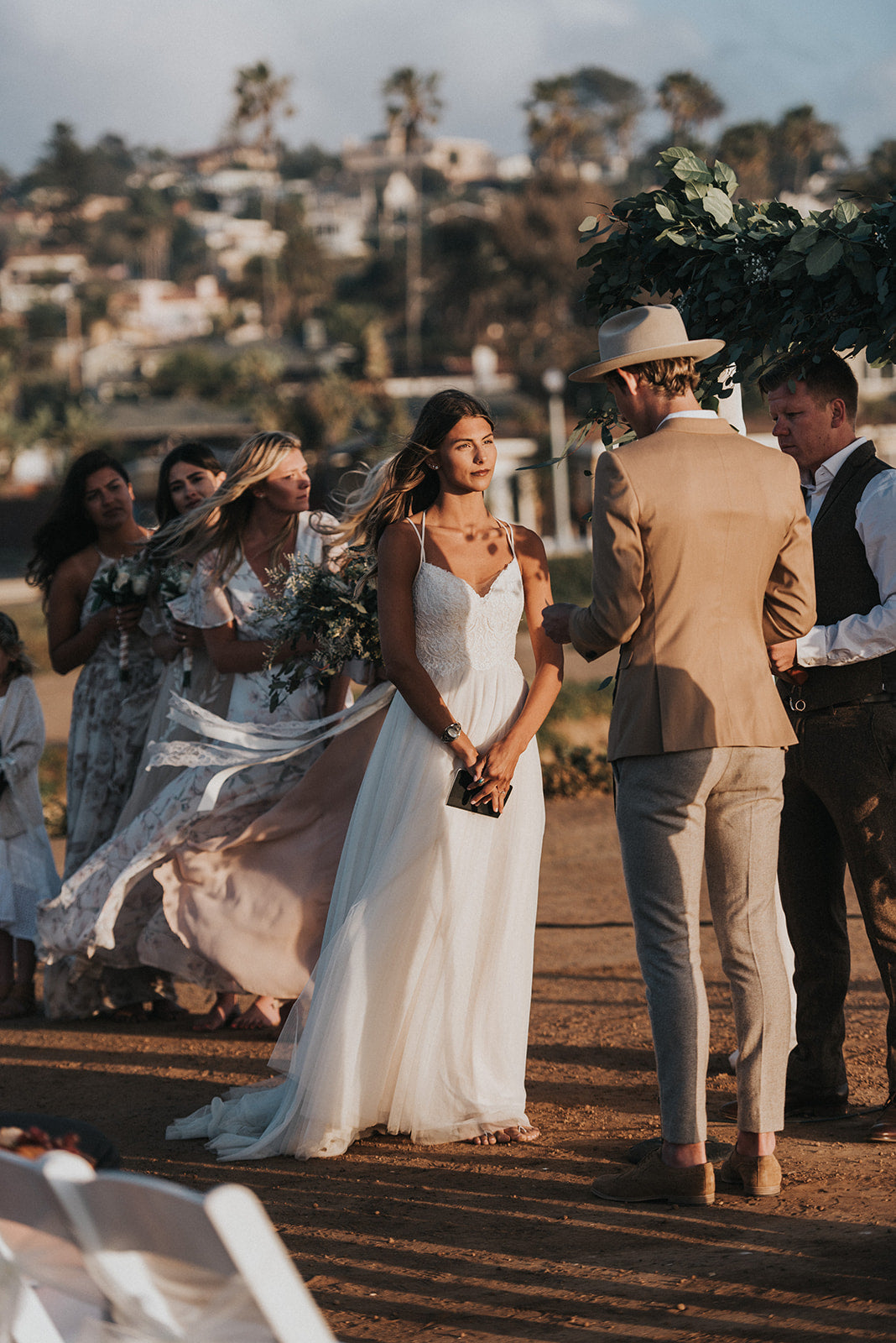 criss-cross-summer-lace-wedding-gown-with-tulle-skirt-3