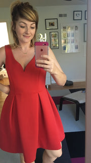 Satin Red Mini Homecoming Dresses with Curved V-neck 2020