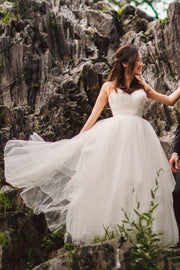enchanting-ruching-tulle-outdoor-wedding-dress-2021-2