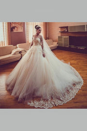 eye-catching-bride-ball-gown-wedding-dresses-lace-long-sleeves
