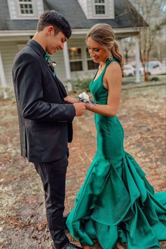 Green Mermaid Ruffles Prom Gown with Halter Neckline