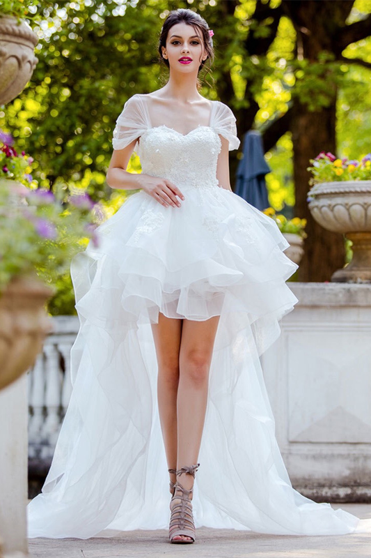 horsehair-trim-hi-lo-wedding-dresses-with-tulle-wrapped-sleeves