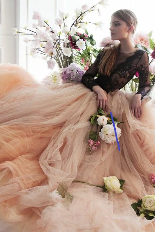 illusion-black-lace-wedding-dress-with-blush-tulle-skirt