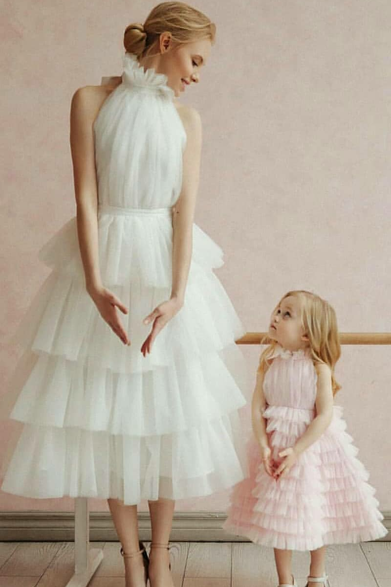 ivory-tulle-wedding-dresses-with-tiered-skirt-1