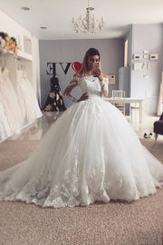 long-sleeves-ball-gown-lace-off-the-shoulder-bridal-dresses-2020