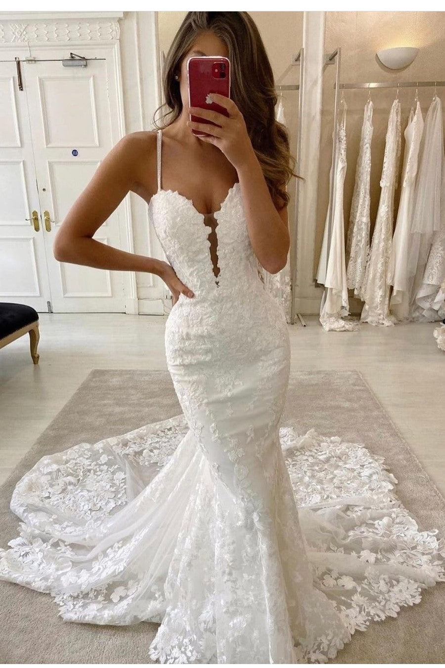 modern-and-sexy-lace-bridal-dress-mermaid-train