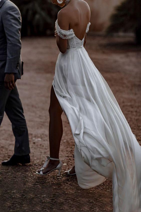 off-the-shoulder-lace-beach-wedding-dresses-with-chiffon-skirt