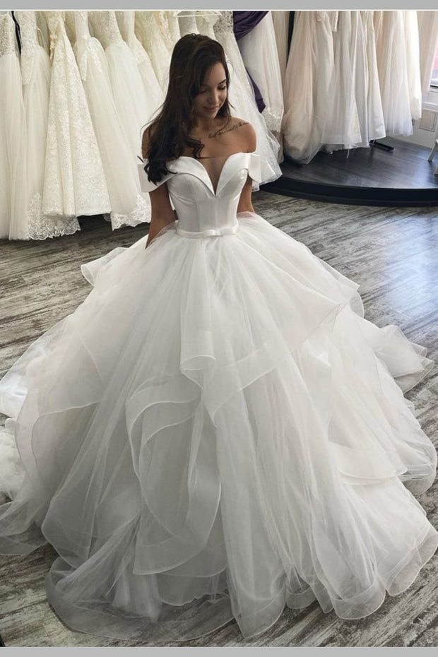 off-the-shoulder-layers-tulle-wedding-dresses-in-dubai