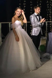 off-the-shoulder-tulle-wedding-dress-gown-with-long-train-4