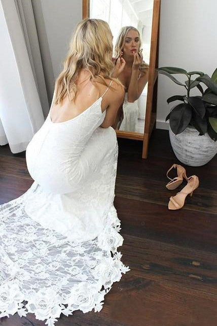 open-back-lace-boho-wedding-dresses-with-high-thigh-slit-1