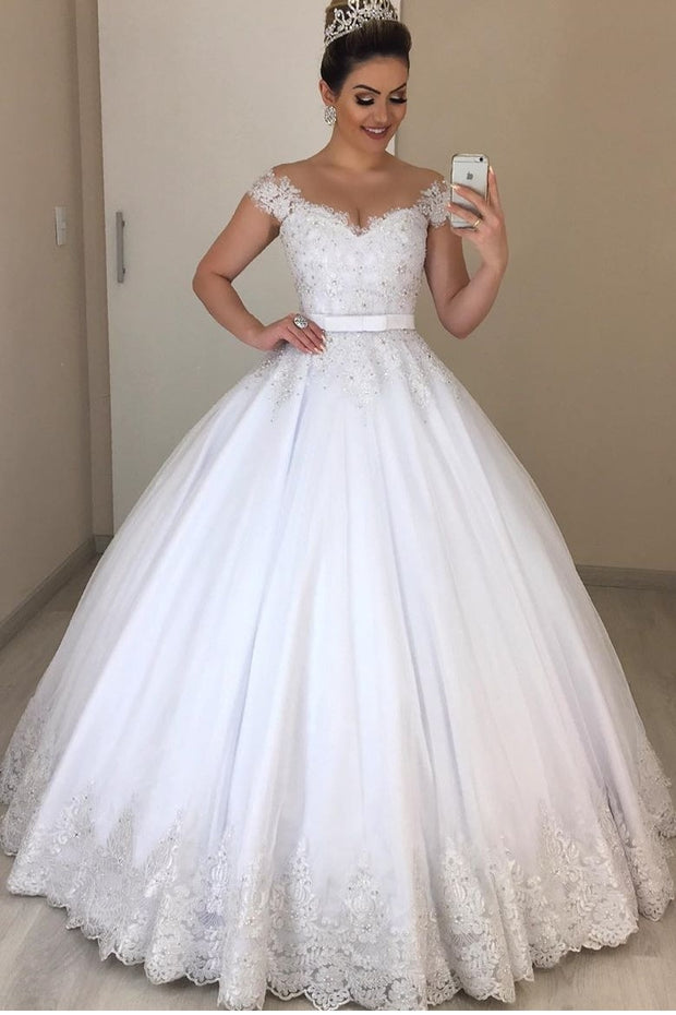 pearls-appliques-v-neck-wedding-dresses-with-scalloped-lace-skirt