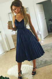 pleated-v-neckline-dark-blue-homecoming-party-dress-semi-formal-gown