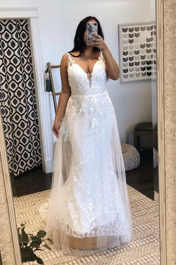plunging-lace-plus-size-wedding-dresses-for-women
