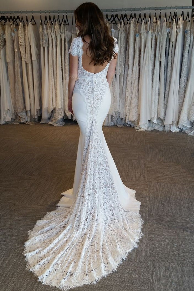 retro-lace-mermaid-wedding-dresses-with-tapered-train-1