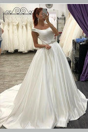 rhinestones-crystals-wedding-gowns-with-satin-skirt