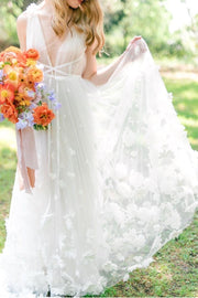 romantic-tulle-flower-bridal-gown-with-v-neckline-2