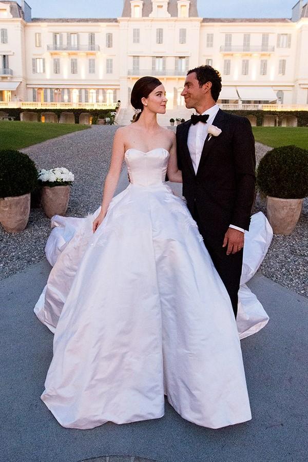 satin-strapless-spring-wedding-dress-with-long-train