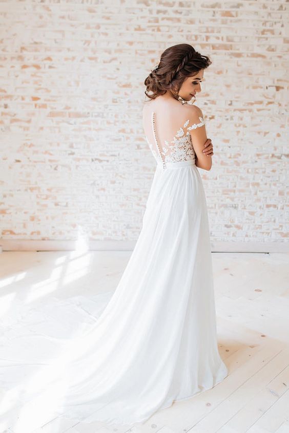 sheer-neckline-summer-wedding-dresses-with-chiffon-skirt