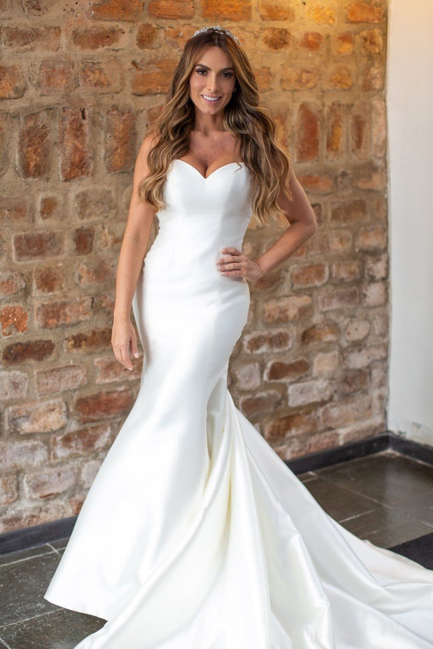 simple-satin-mermaid-wedding-gown-vestido-de-casamento