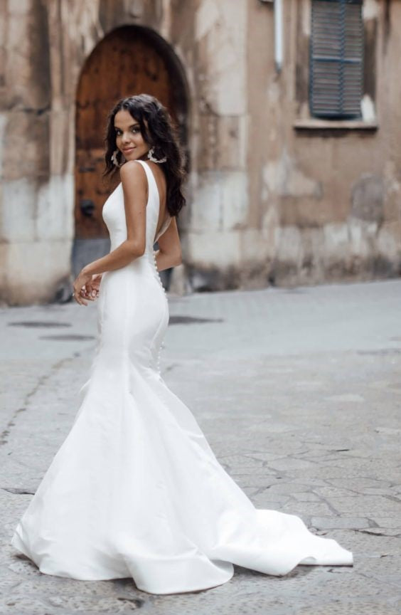 Sleek Satin Mermaid Wedding Dresses with V-neckline-1