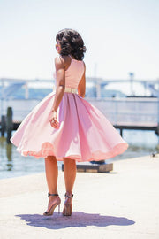 sleeveless-satin-short-pink-bridesmaid-gown-with-bow-belt-1