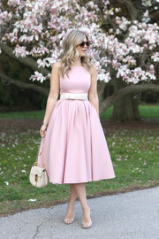 sleeveless-satin-short-pink-bridesmaid-gown-with-bow-belt