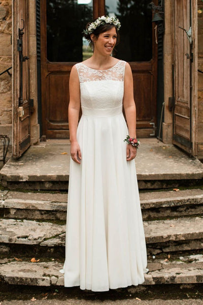 sleeveless-summer-bridal-dresses-with-lace-bodice