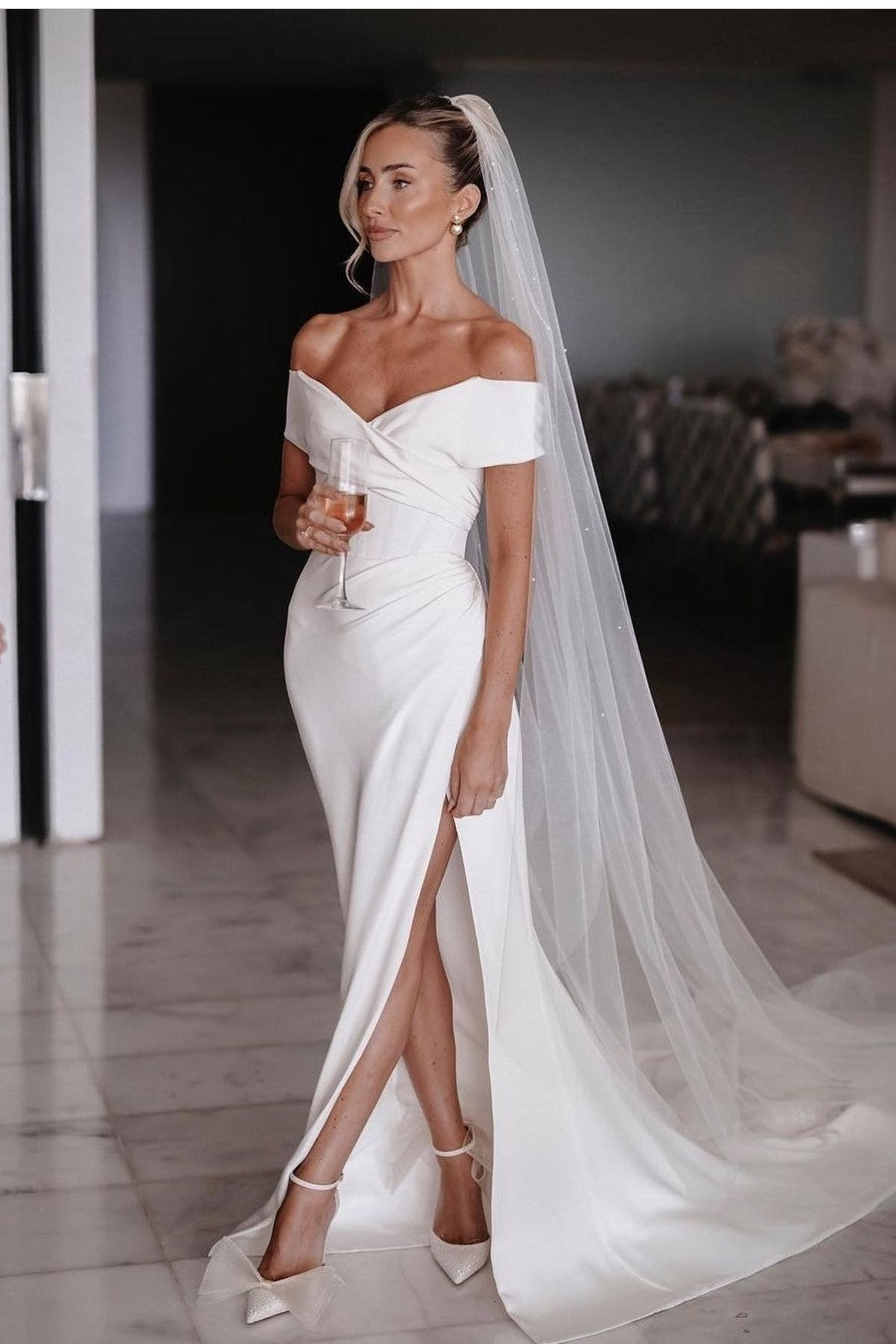 slim-fit-off-the-shoulder-bridal-dress-with-split-side