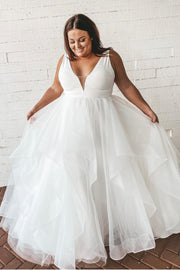 soft-tulle-plus-size-wedding-gown-for-women