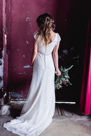 soft-v-neck-lace-wedding-gown-dress-with-cap-sleeves-1
