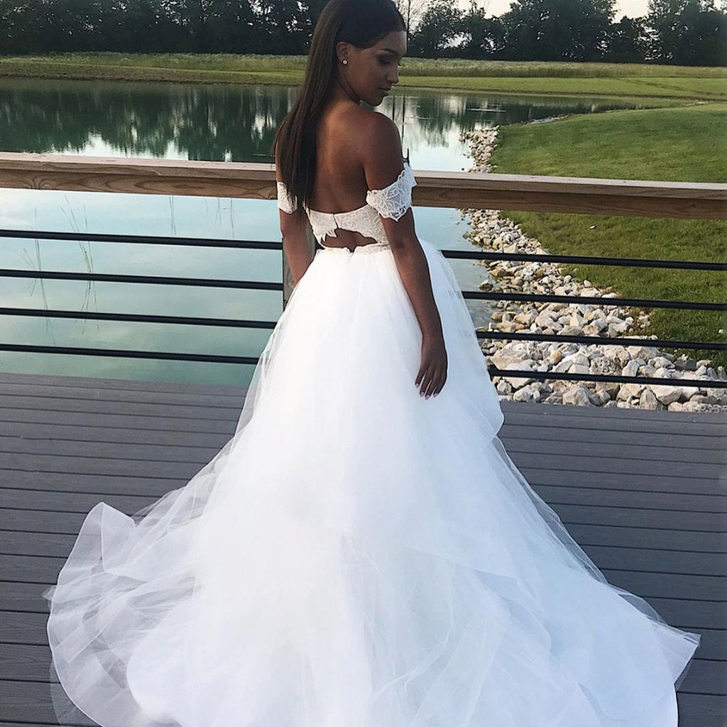 sweetheart-off-the-shoulder-bridal-dress-tulle-skirt-train-1